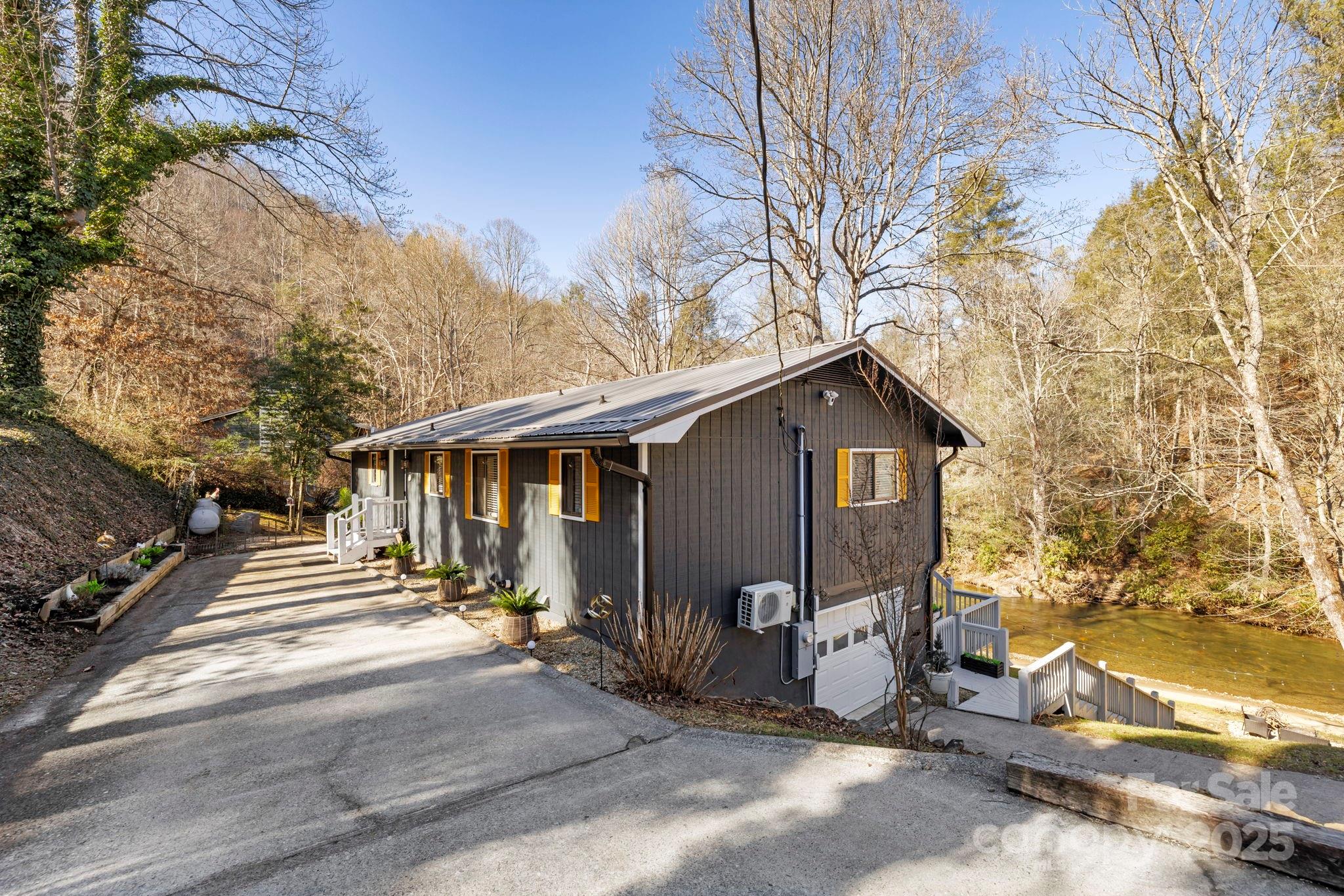 228 White Oak Road