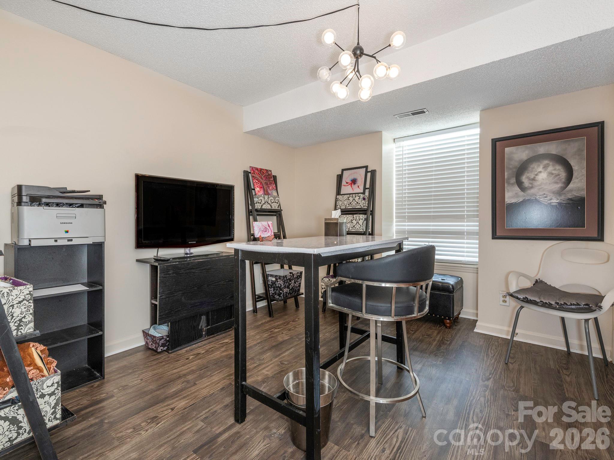 Pheasant Knoll - Residential