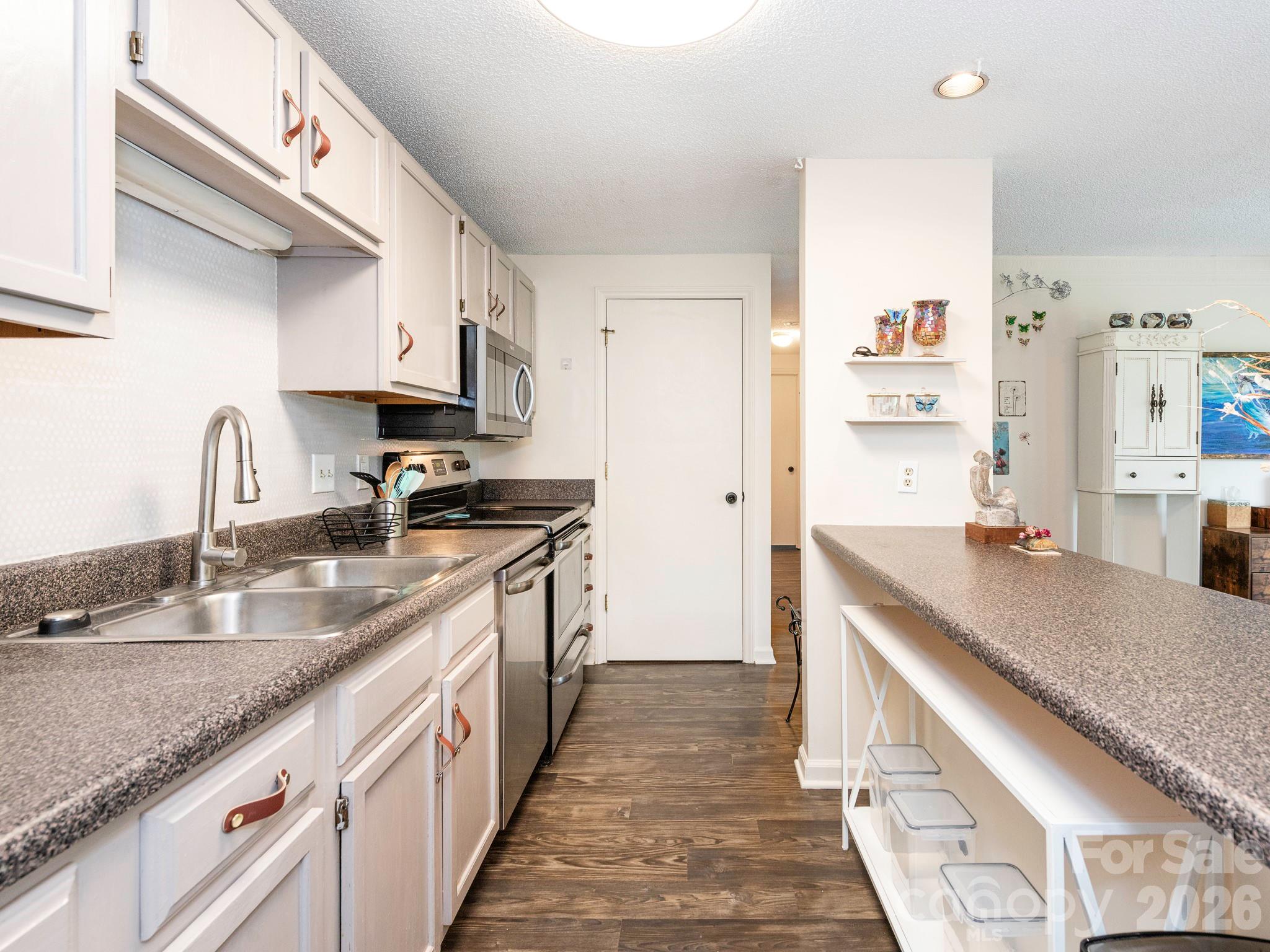 Pheasant Knoll - Residential