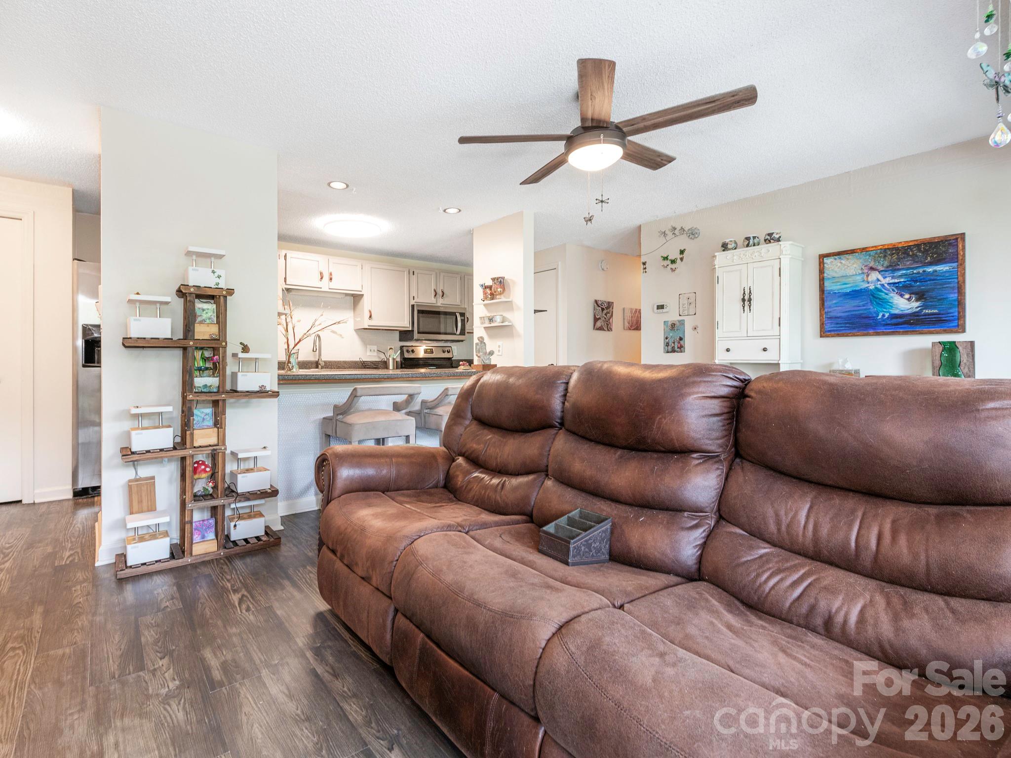 Pheasant Knoll - Residential