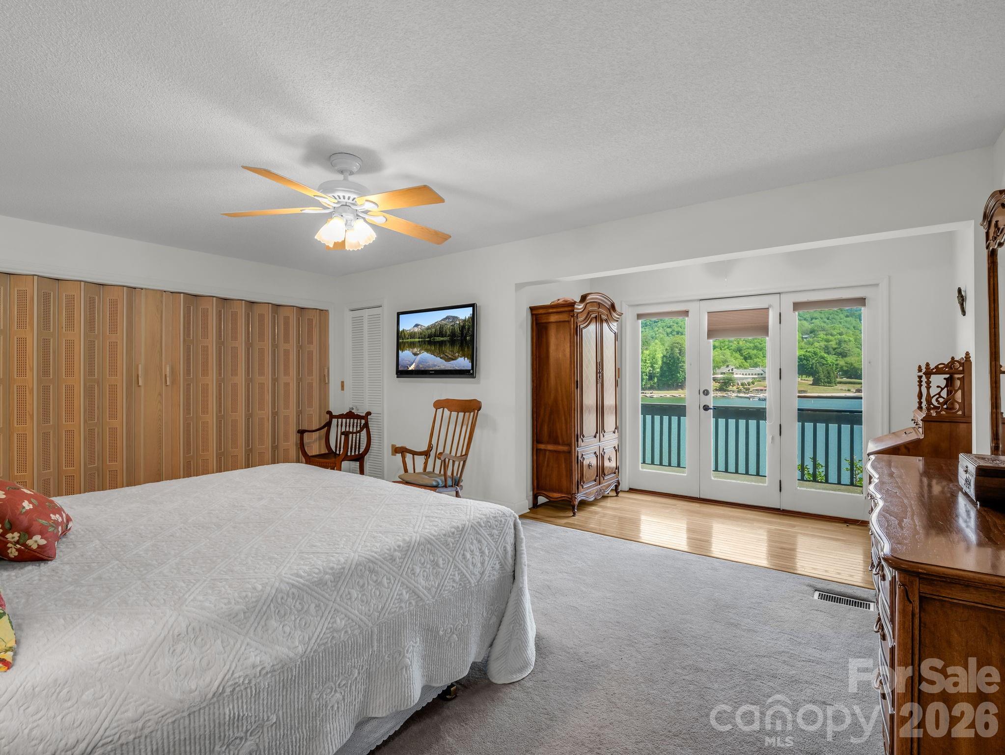 Rumbling Bald on Lake Lure - Residential