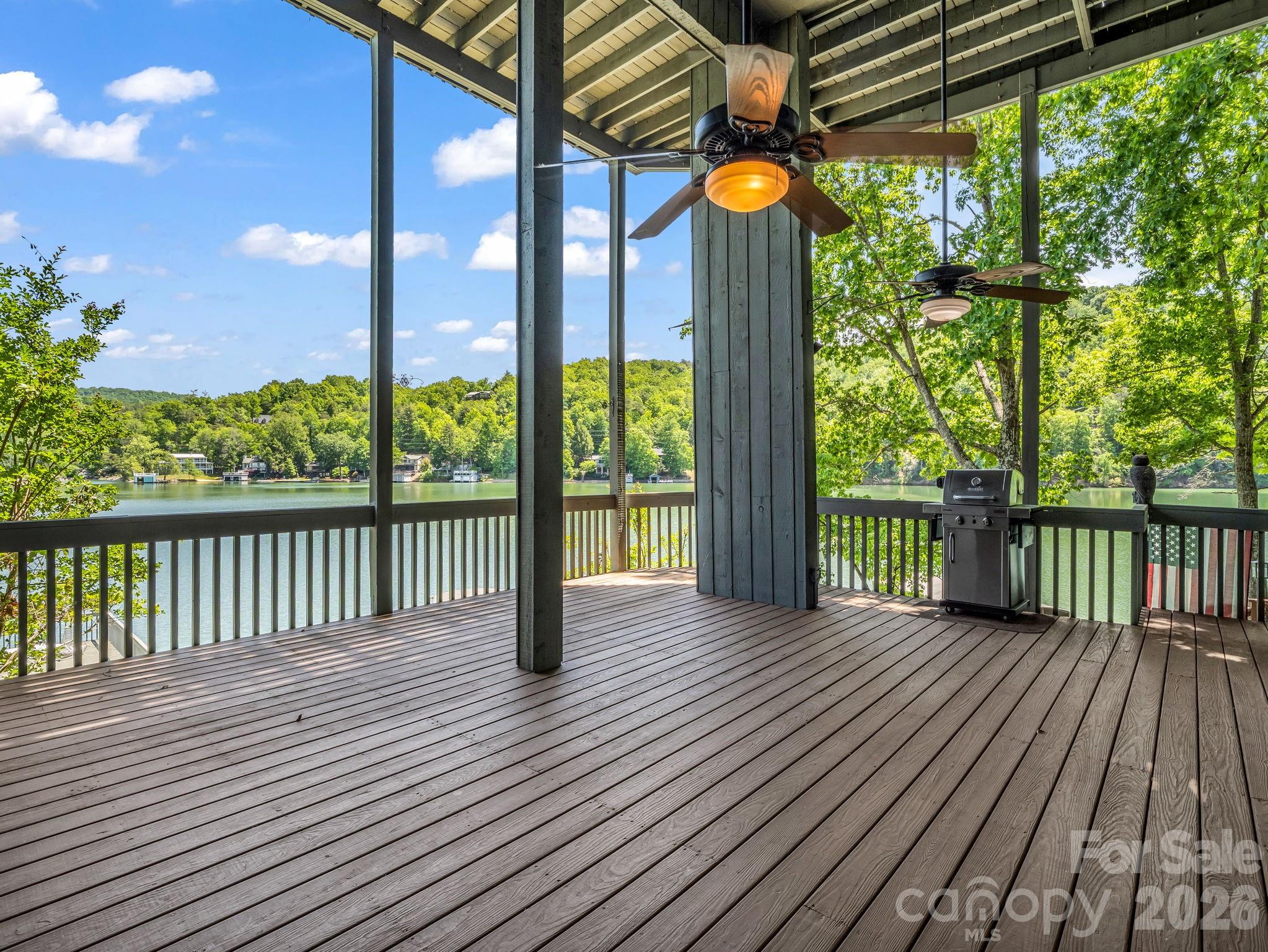 Rumbling Bald on Lake Lure - Residential