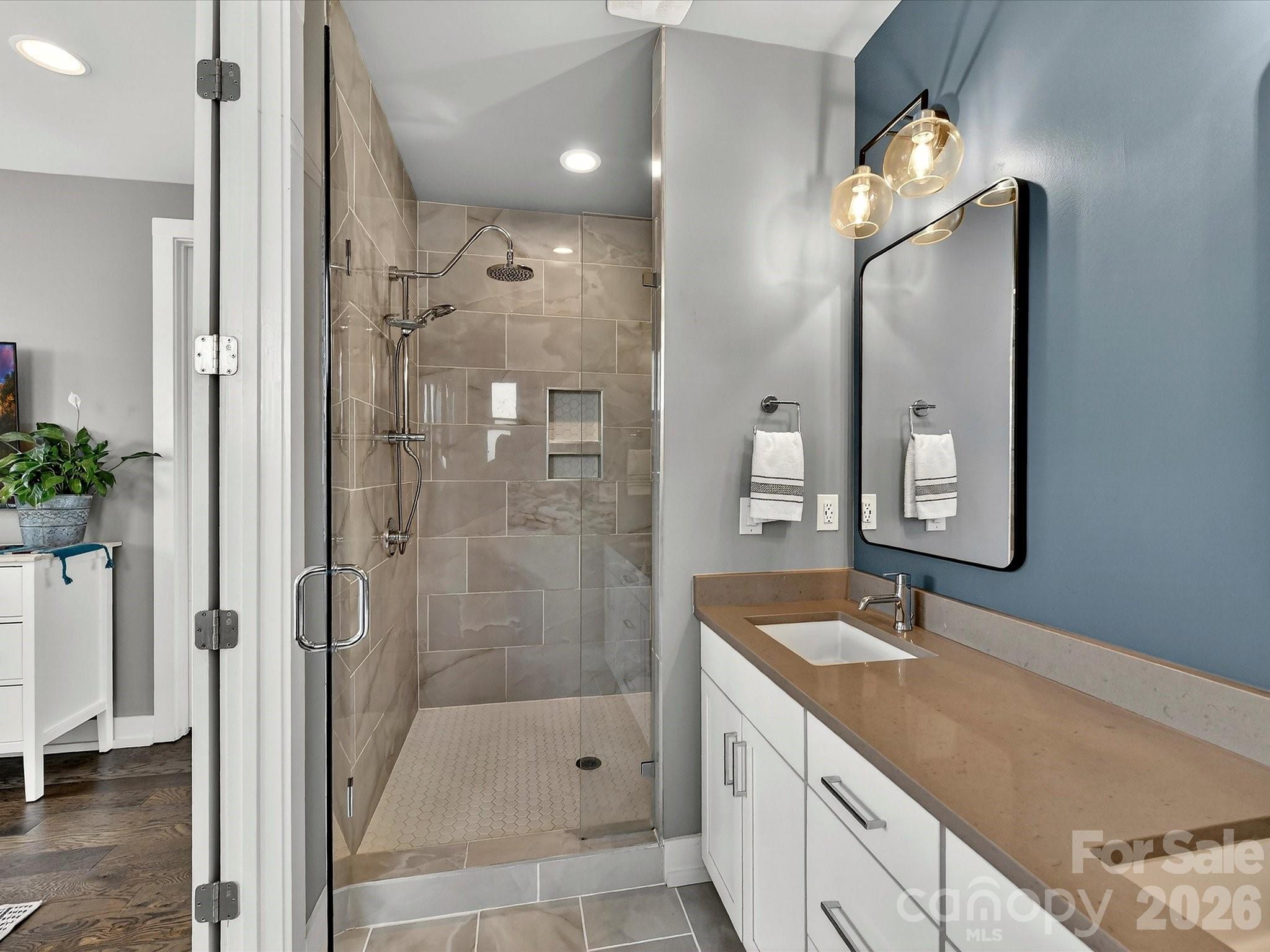 Villa Heights - Residential