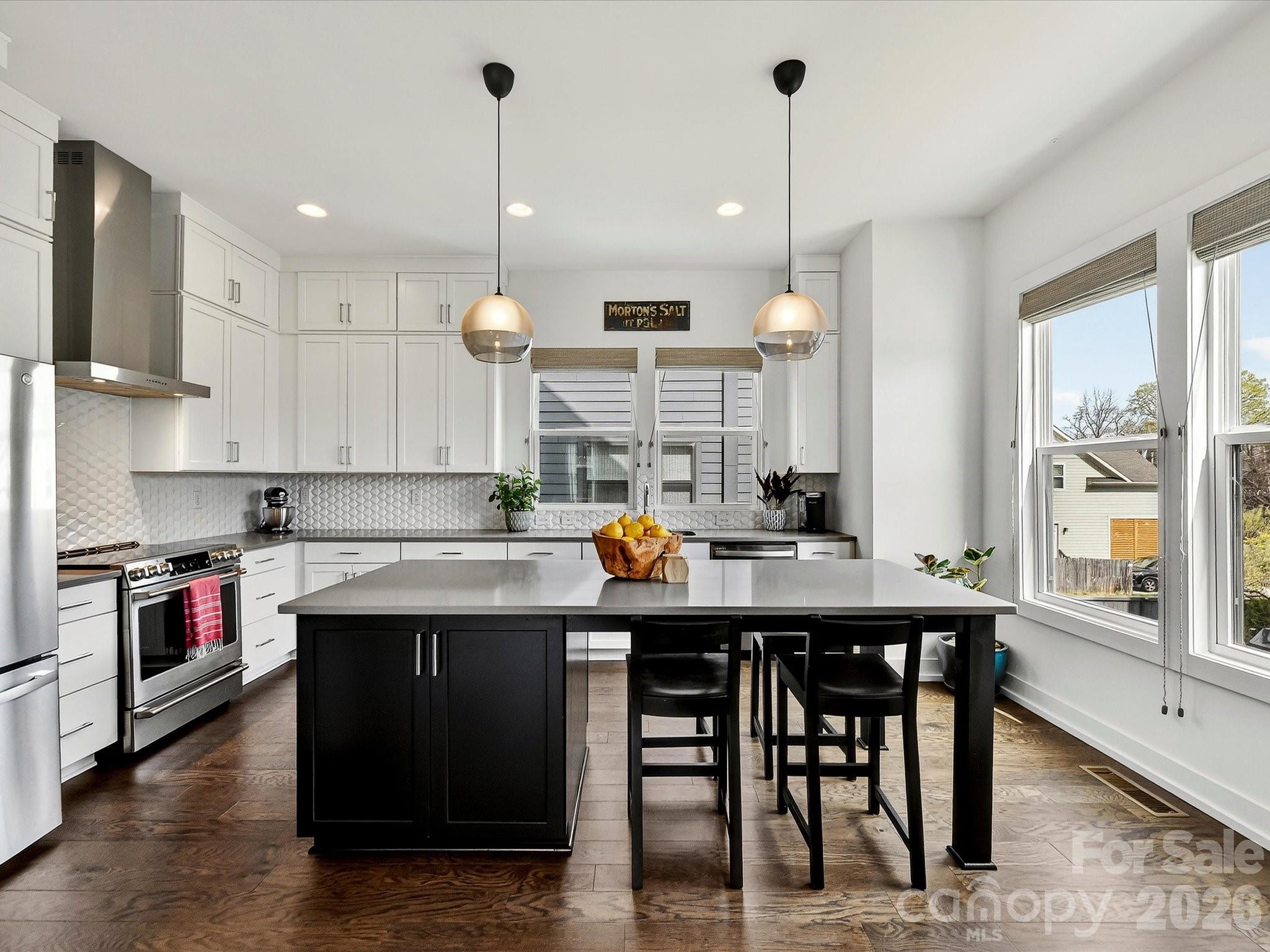 Villa Heights - Residential