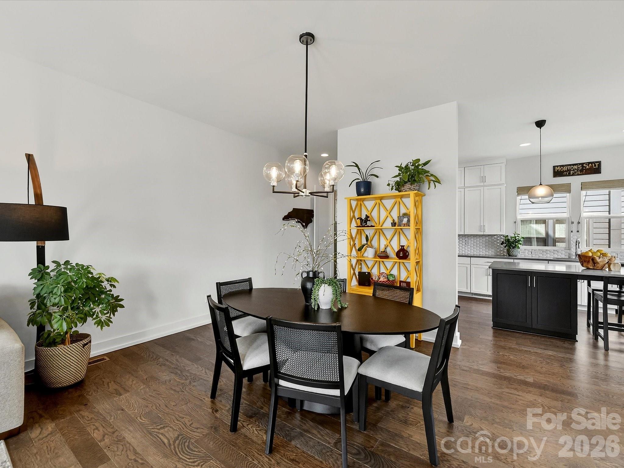 Villa Heights - Residential