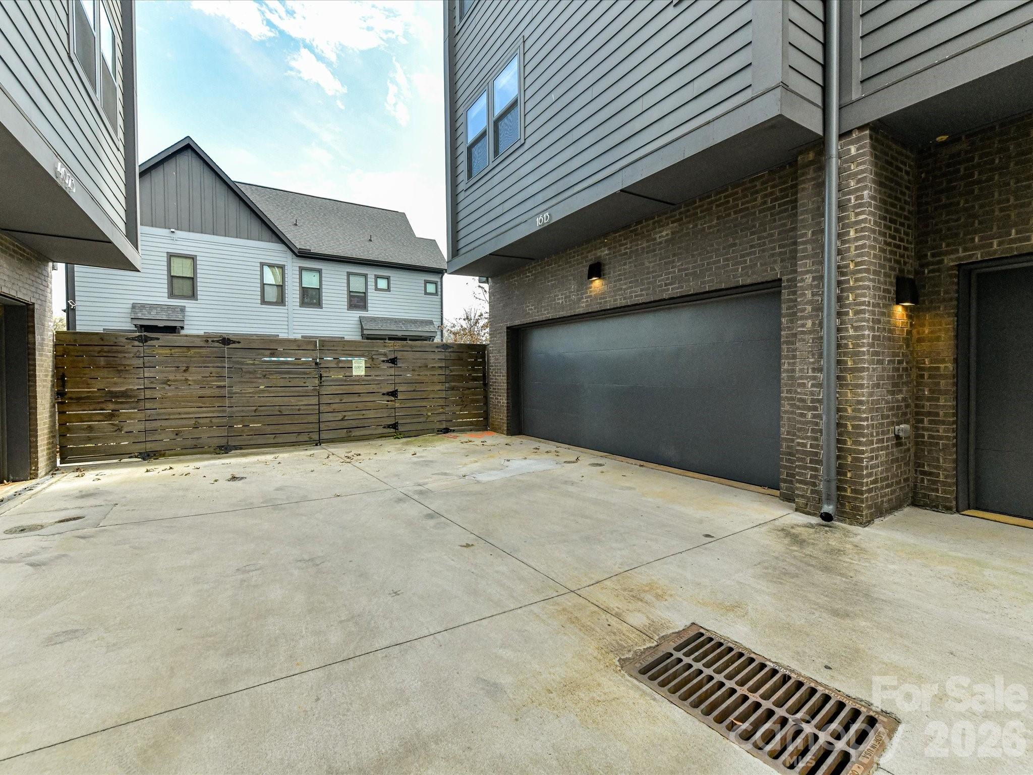 Villa Heights - Residential