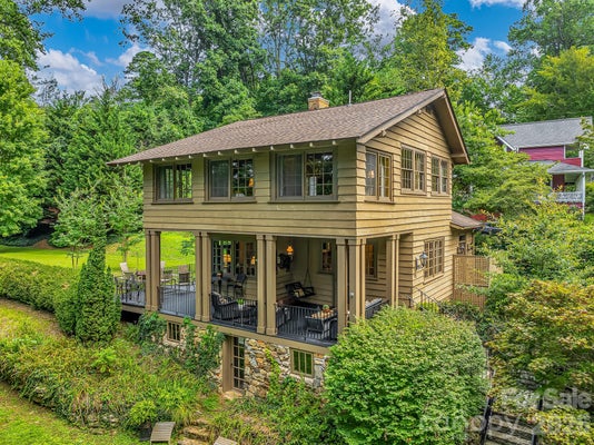 75 CHARLES ST, SALUDA, NC 28773 - Image 621ae76fd08aa7af1905bb1ffe515d33/377281390
