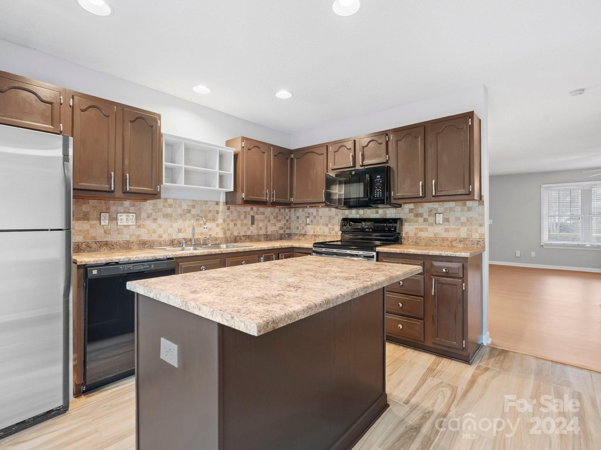 Raintree - Residential