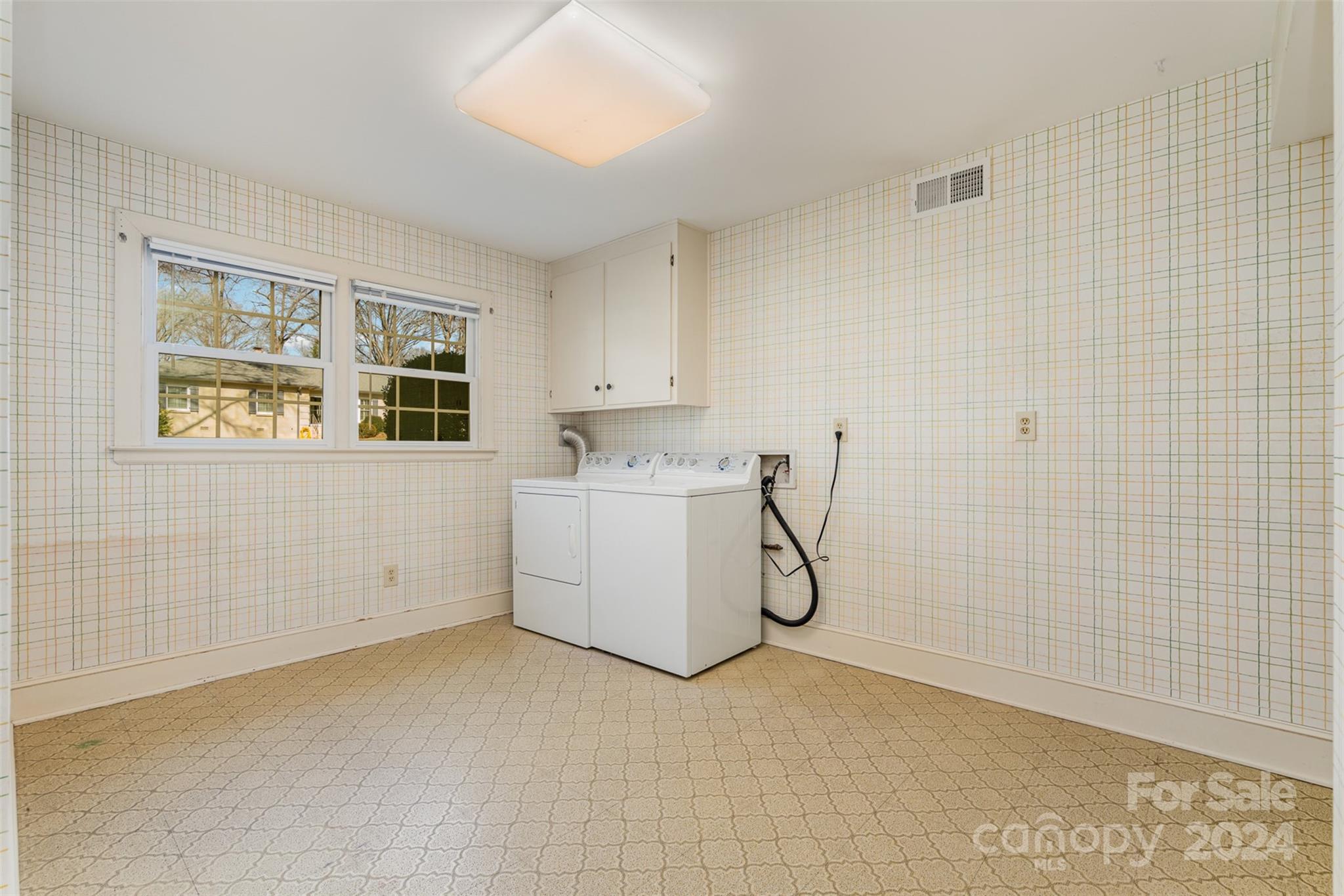 Sherwood Forest - Residential