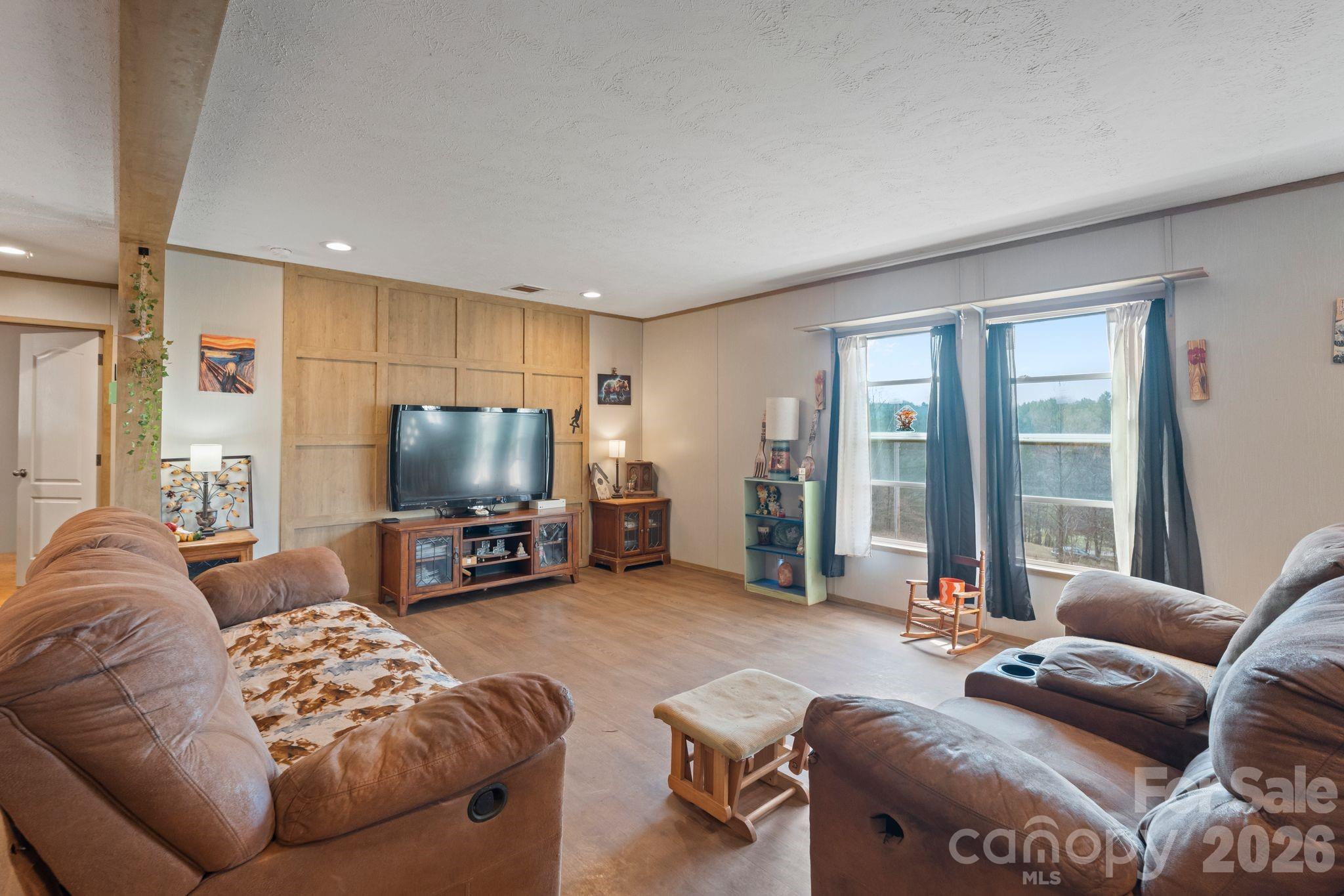 5005 Rocky Ridge Road