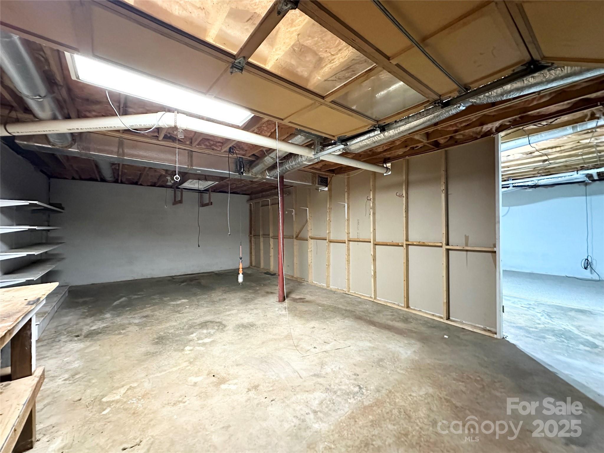 Granite Falls, North Carolina 28630, United States, 3 Bedrooms Bedrooms, ,3 BathroomsBathrooms,Residential,Active,154186