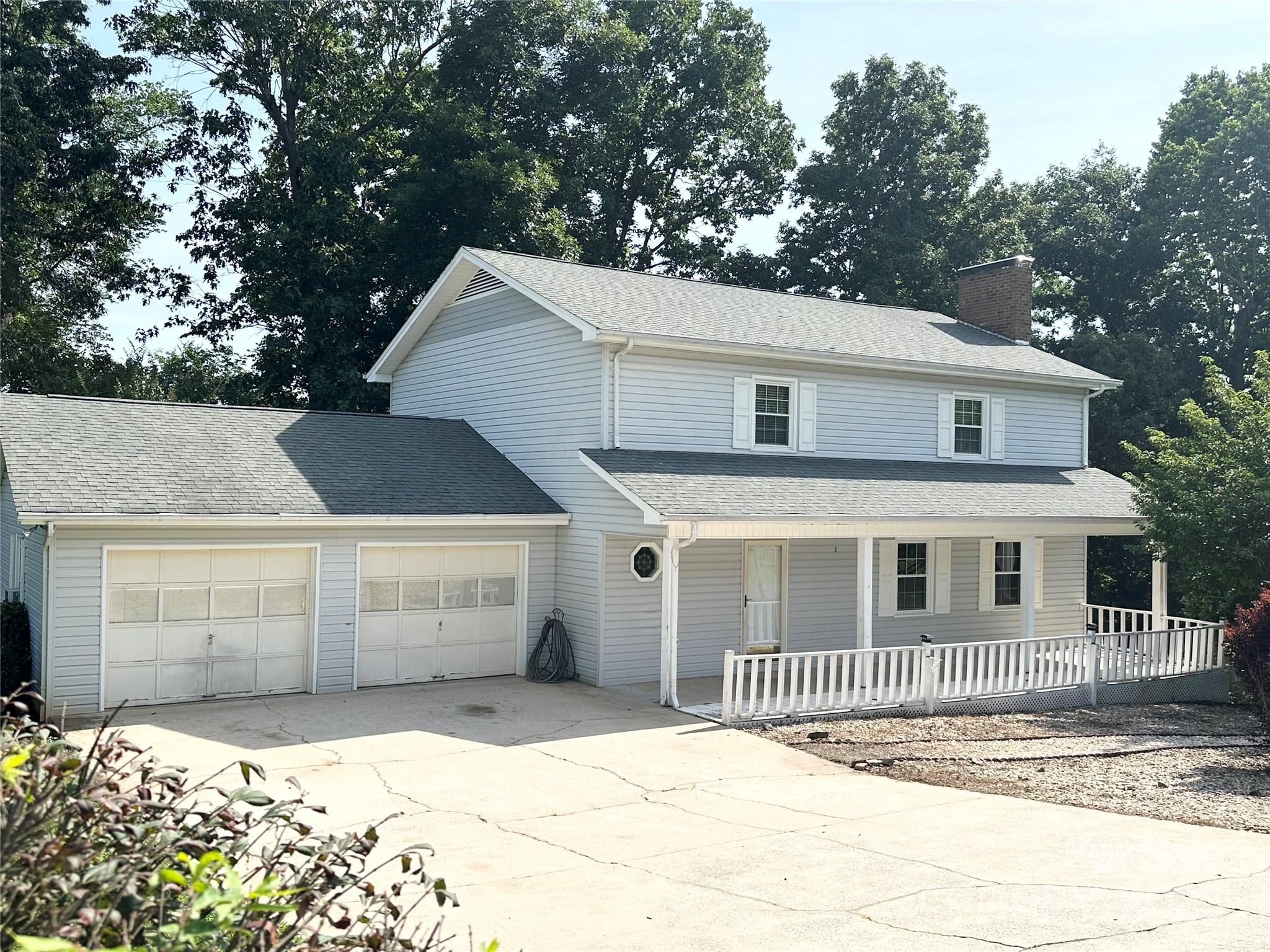 1164 Hidden Lake Drive 10