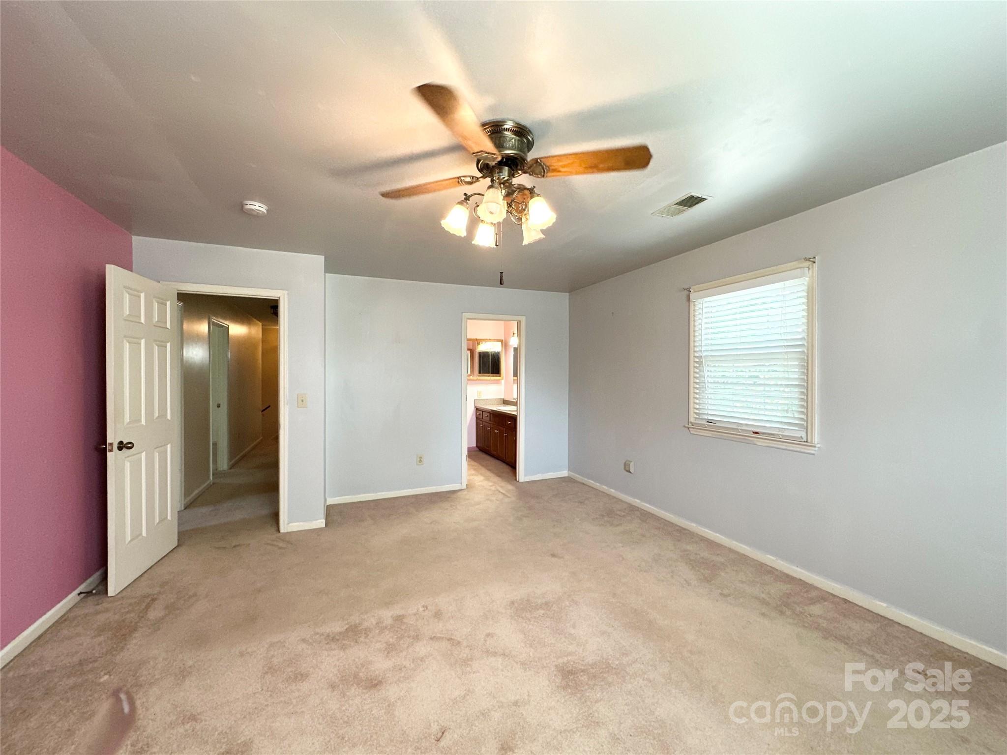 Granite Falls, North Carolina 28630, United States, 3 Bedrooms Bedrooms, ,3 BathroomsBathrooms,Residential,Active,154186