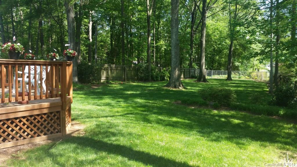 CandleLight Forest - Residential