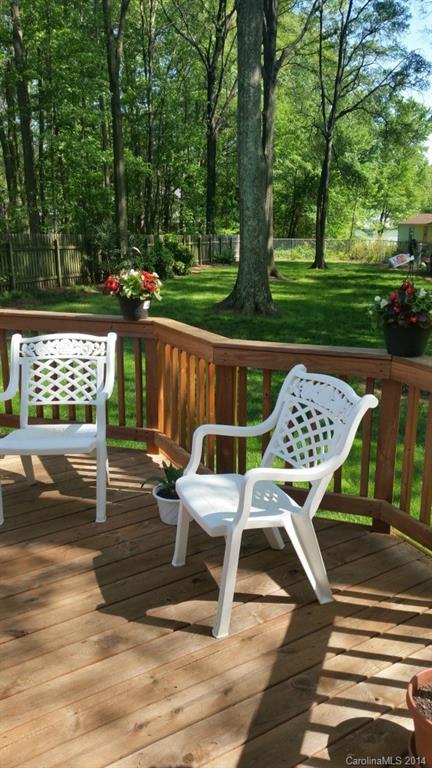 CandleLight Forest - Residential