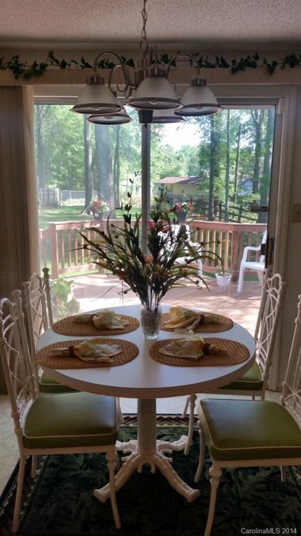 CandleLight Forest - Residential