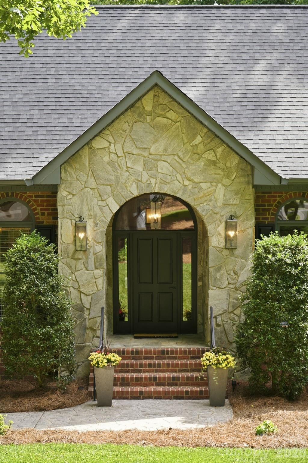 15026 Crooked Branch Lane