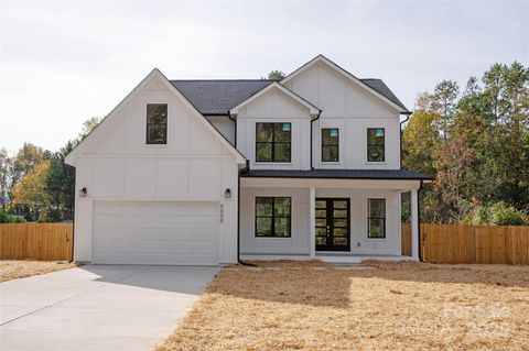 Photo of 9000 Boyd Drive, Matthews, NC 28105 (MLS # 4198561)