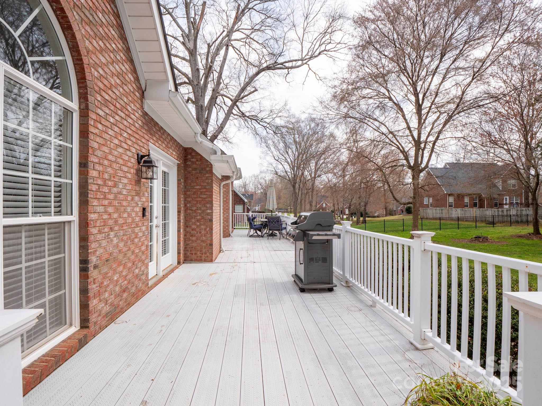 Savannah Way - Residential