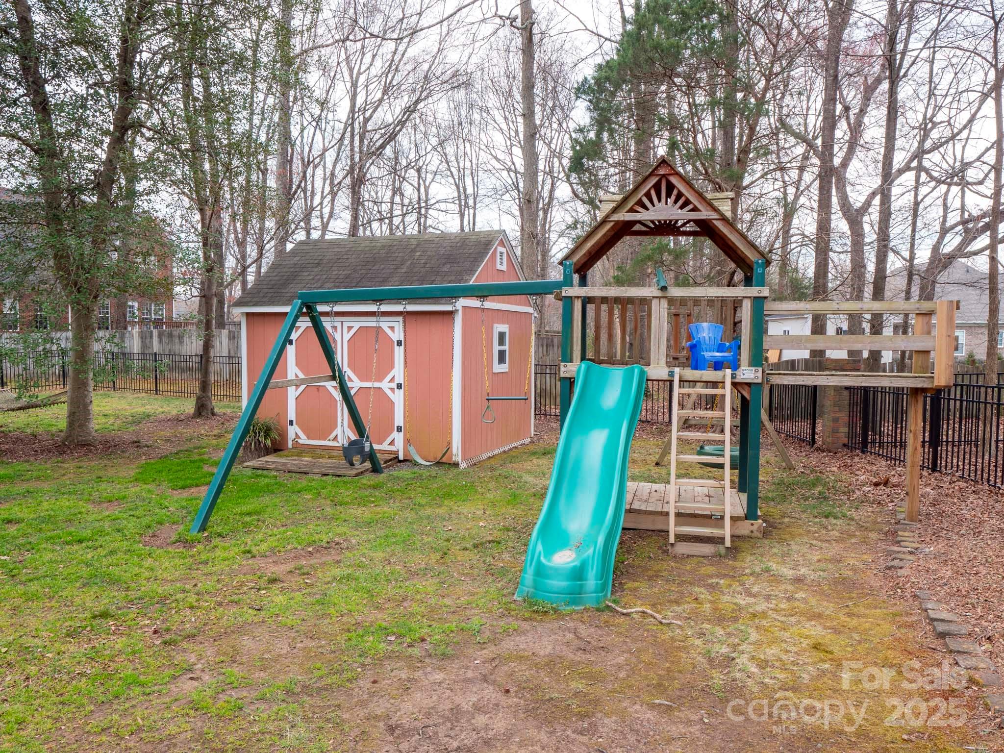 Savannah Way - Residential