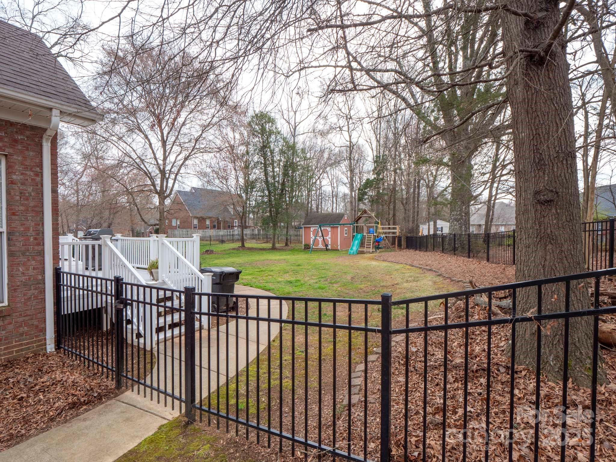 Savannah Way - Residential