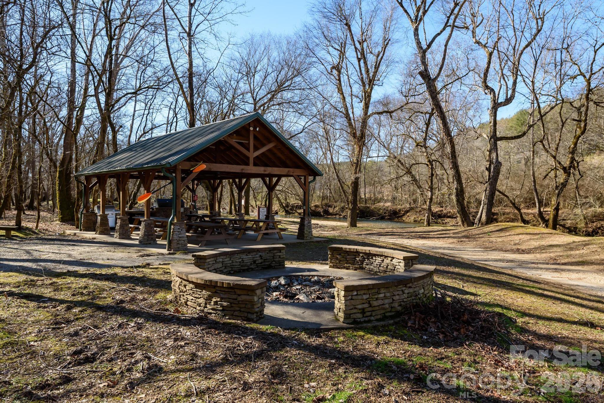 The Coves Mountain River Club - Residential