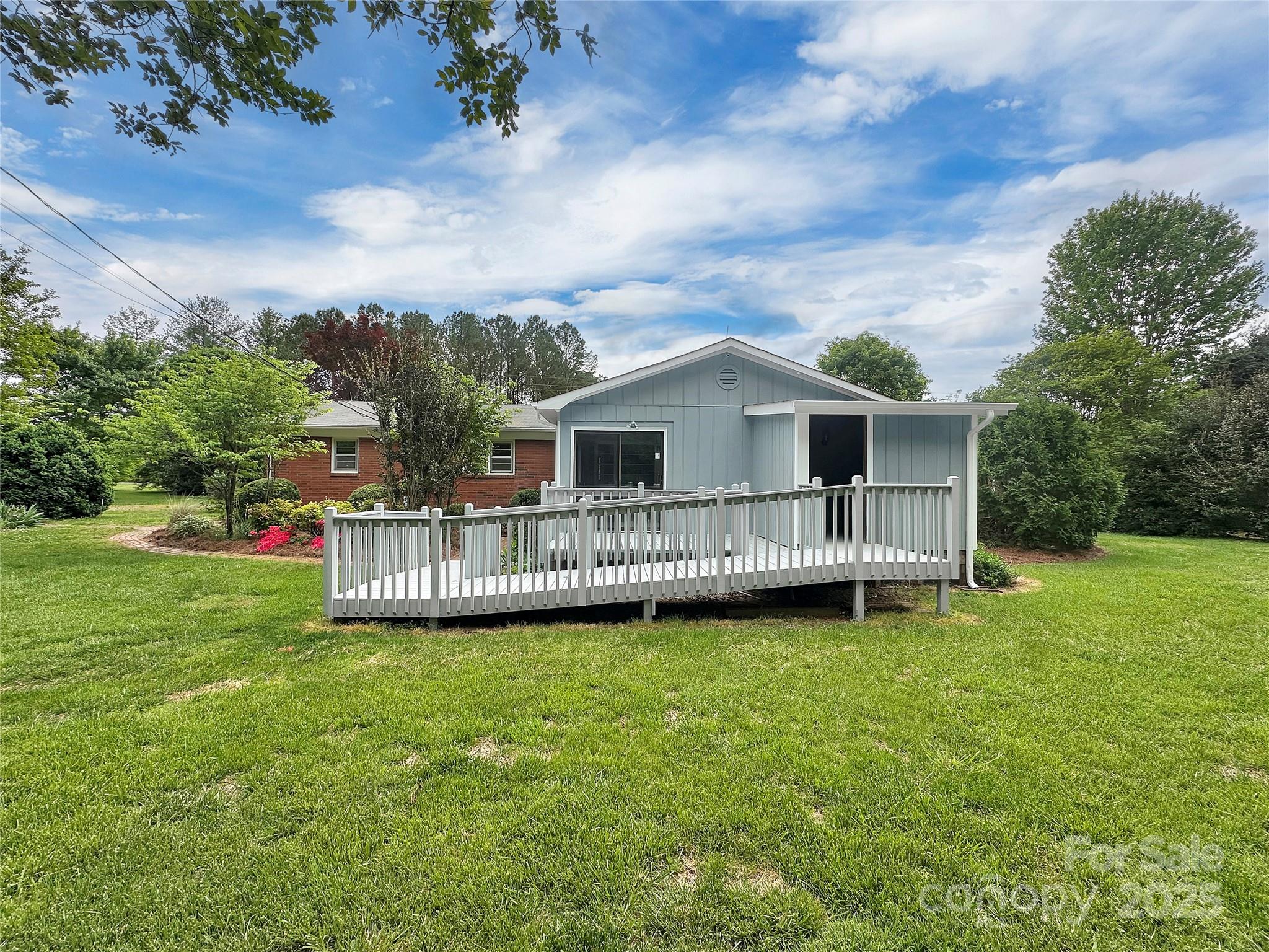 104 Tobe Bridge Road