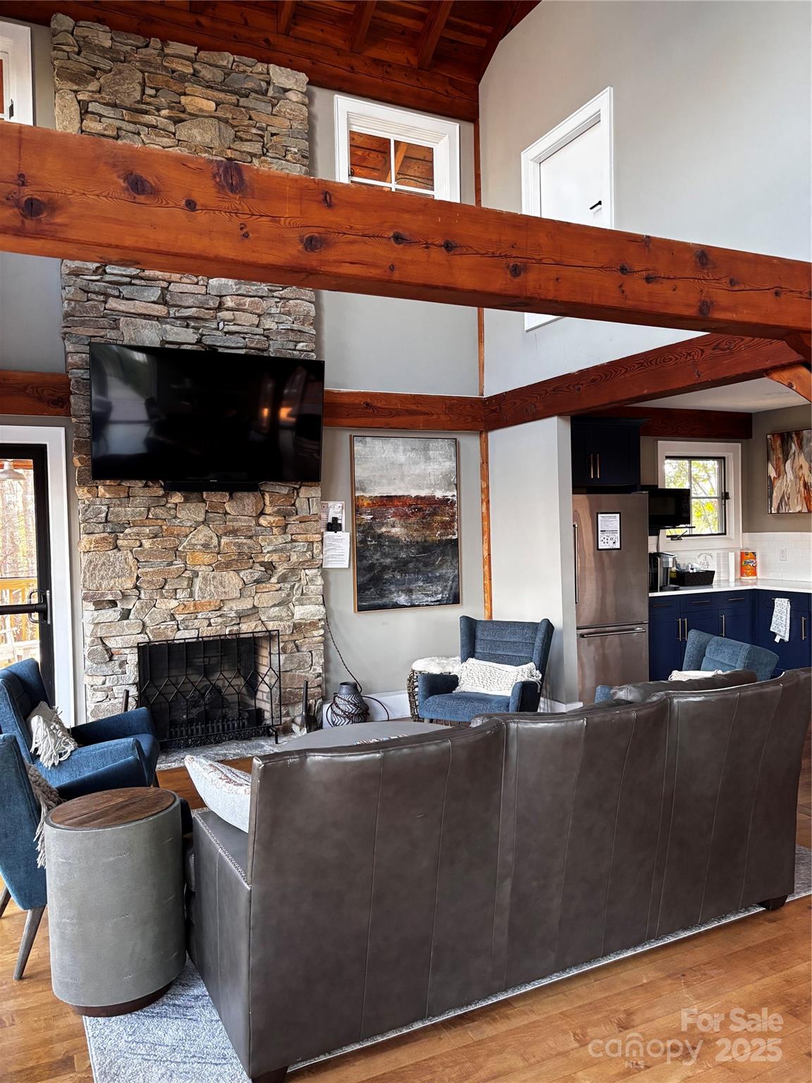 5105 Chegall Crossing Way