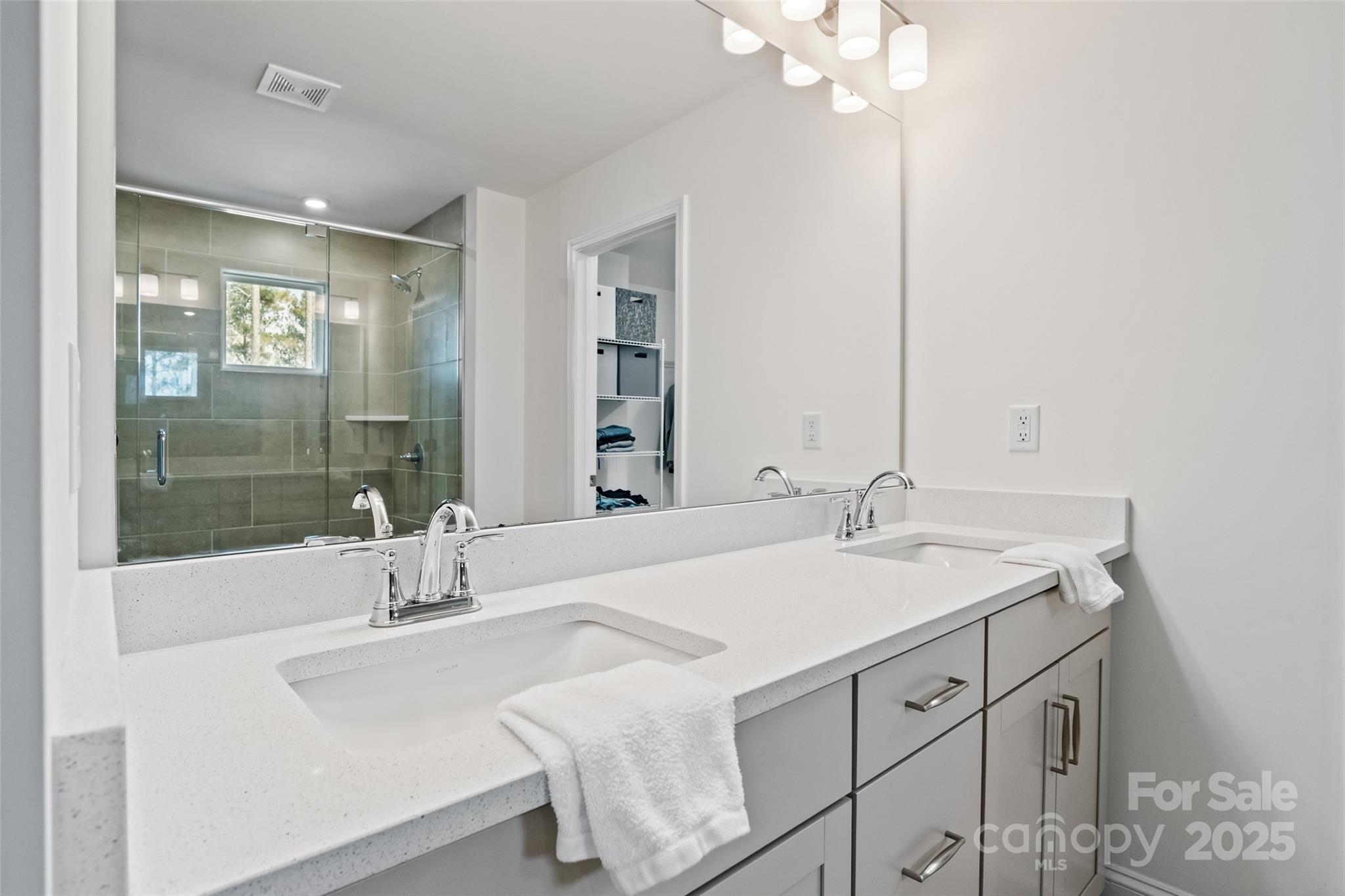 Paddlers Cove - Residential