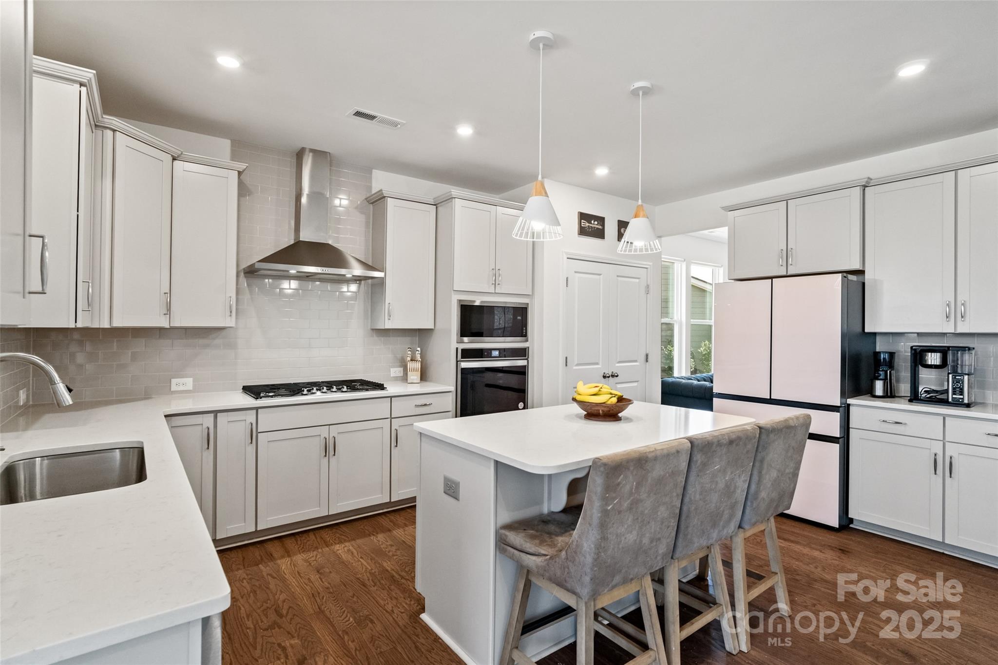 Paddlers Cove - Residential