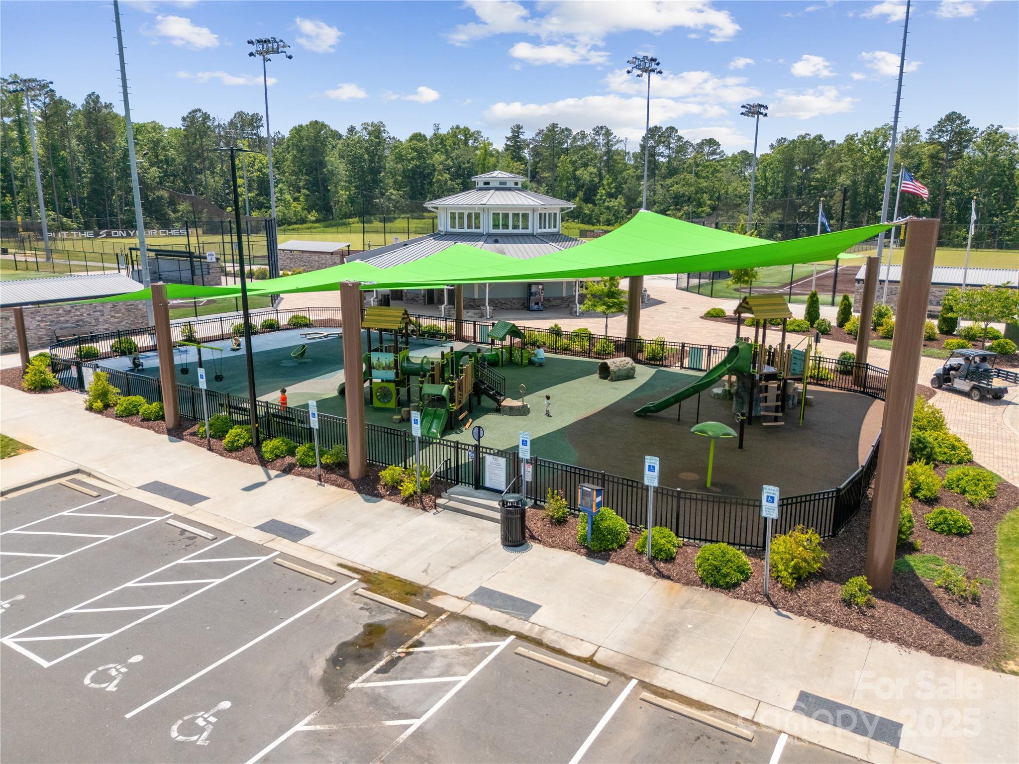 Paddlers Cove - Residential