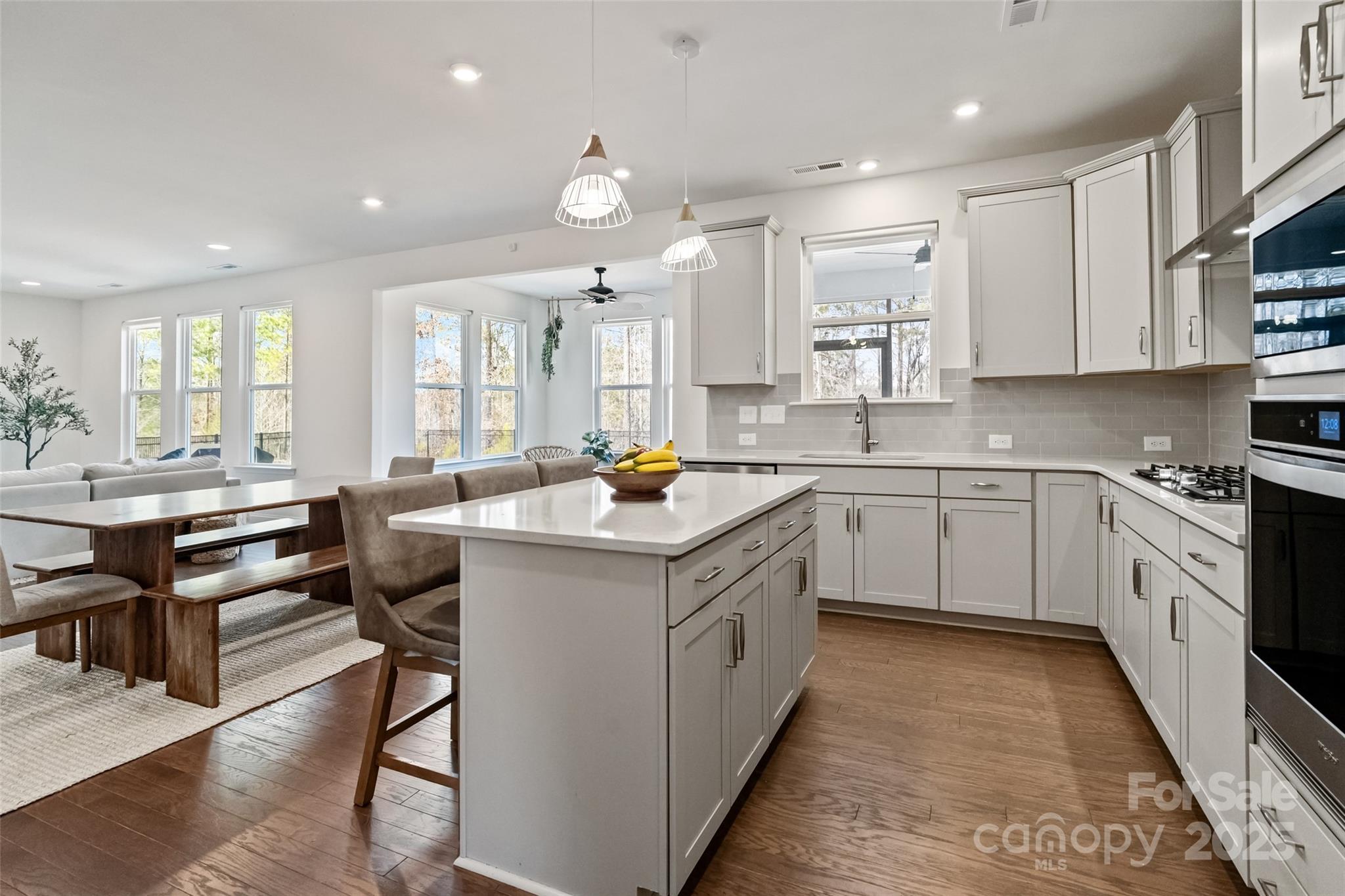 Paddlers Cove - Residential