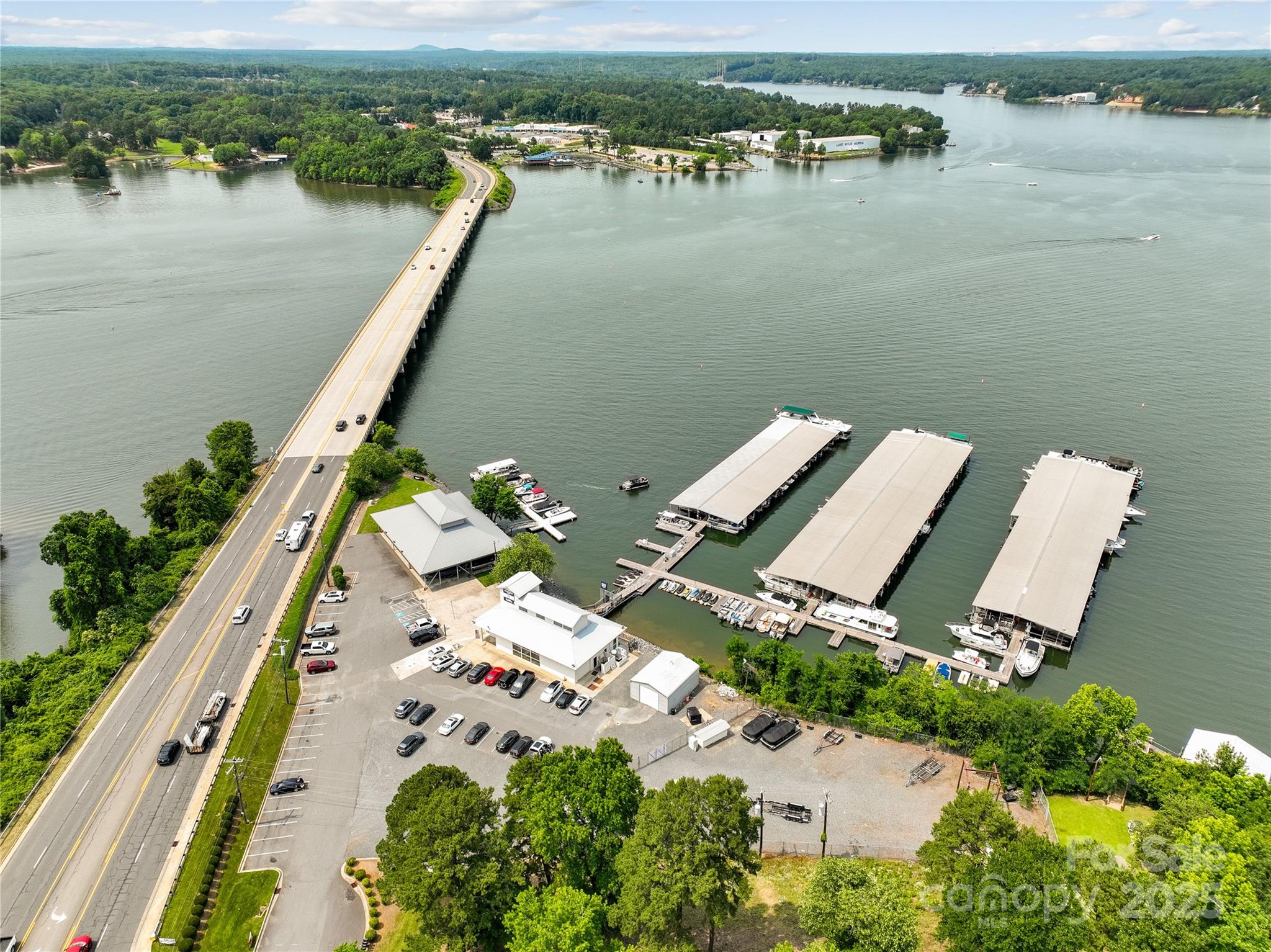 Paddlers Cove - Residential