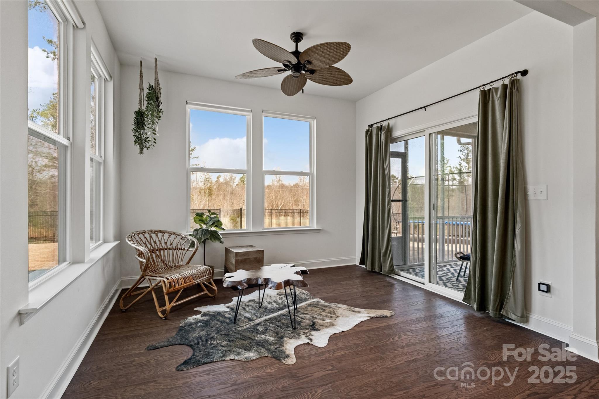 Paddlers Cove - Residential