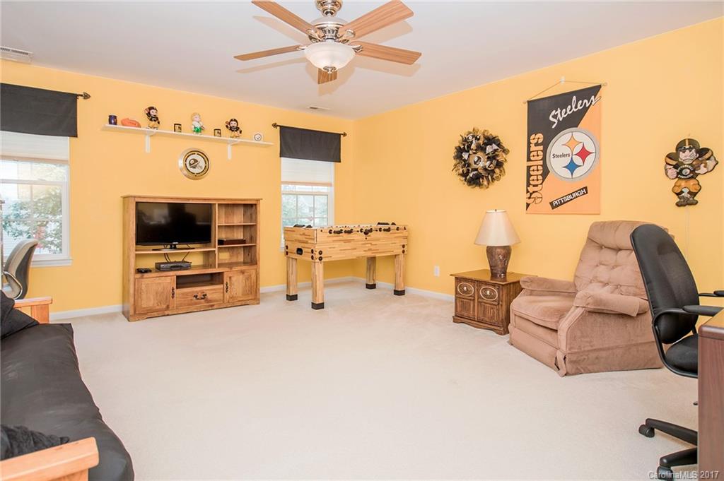 Autumn Cove At Lake Wylie - Residential