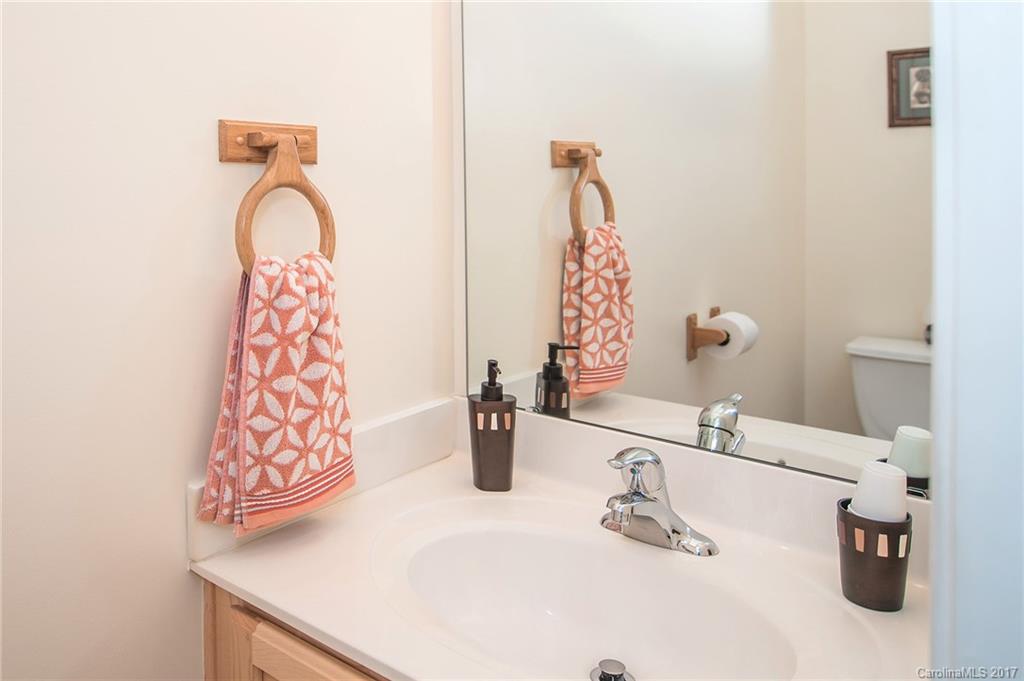 Autumn Cove At Lake Wylie - Residential