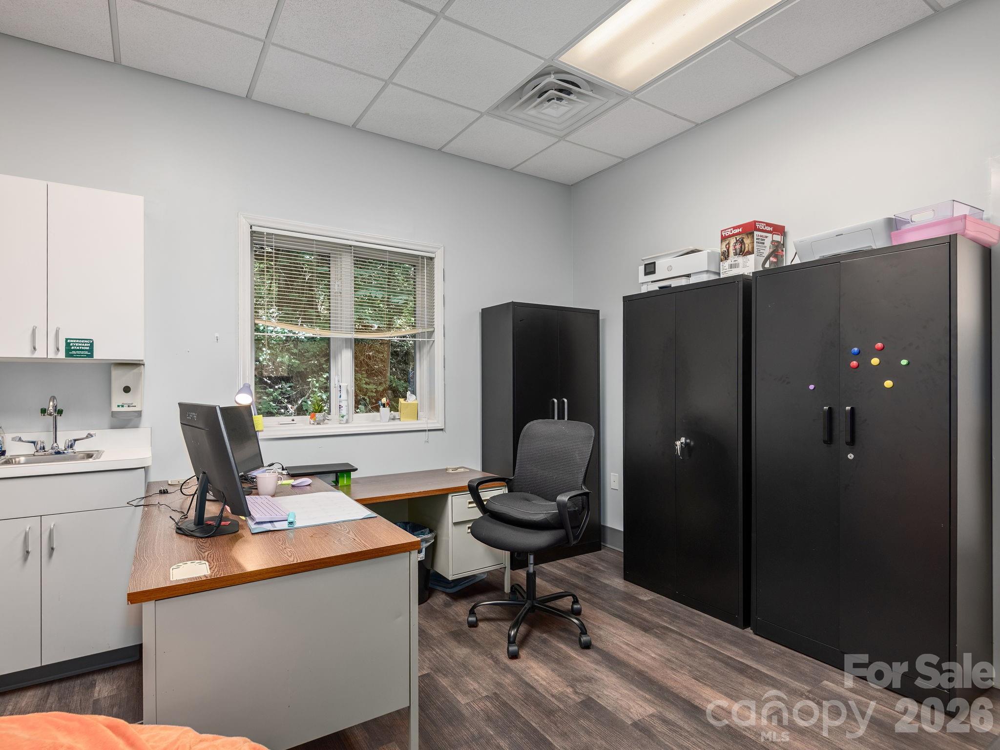 7 Walden Ridge Drive 200