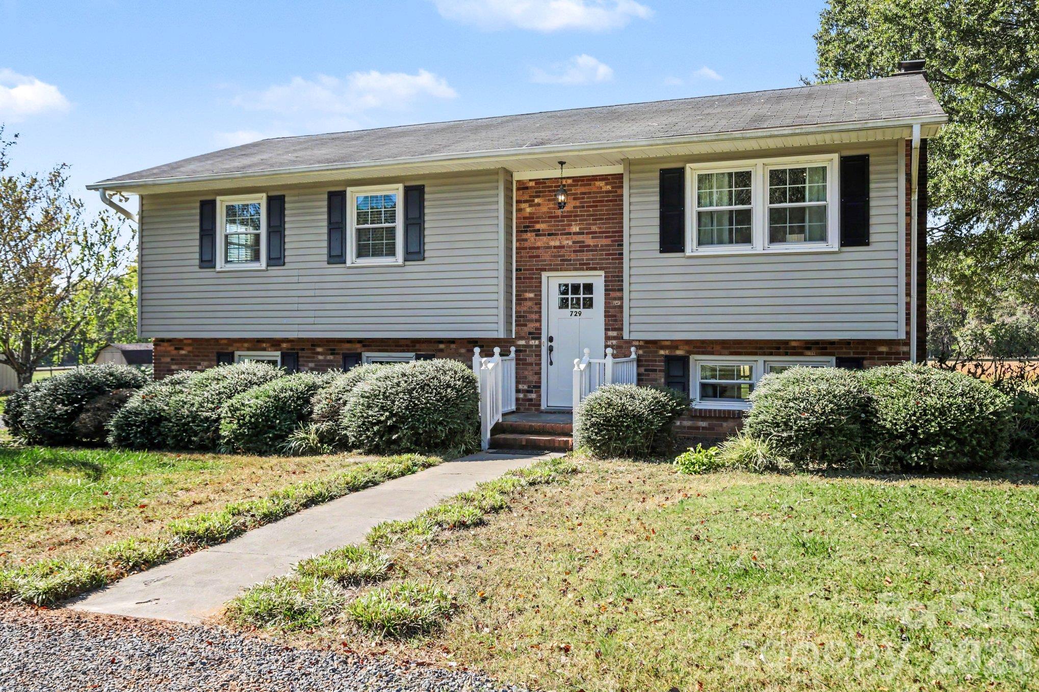 729 Redland Road