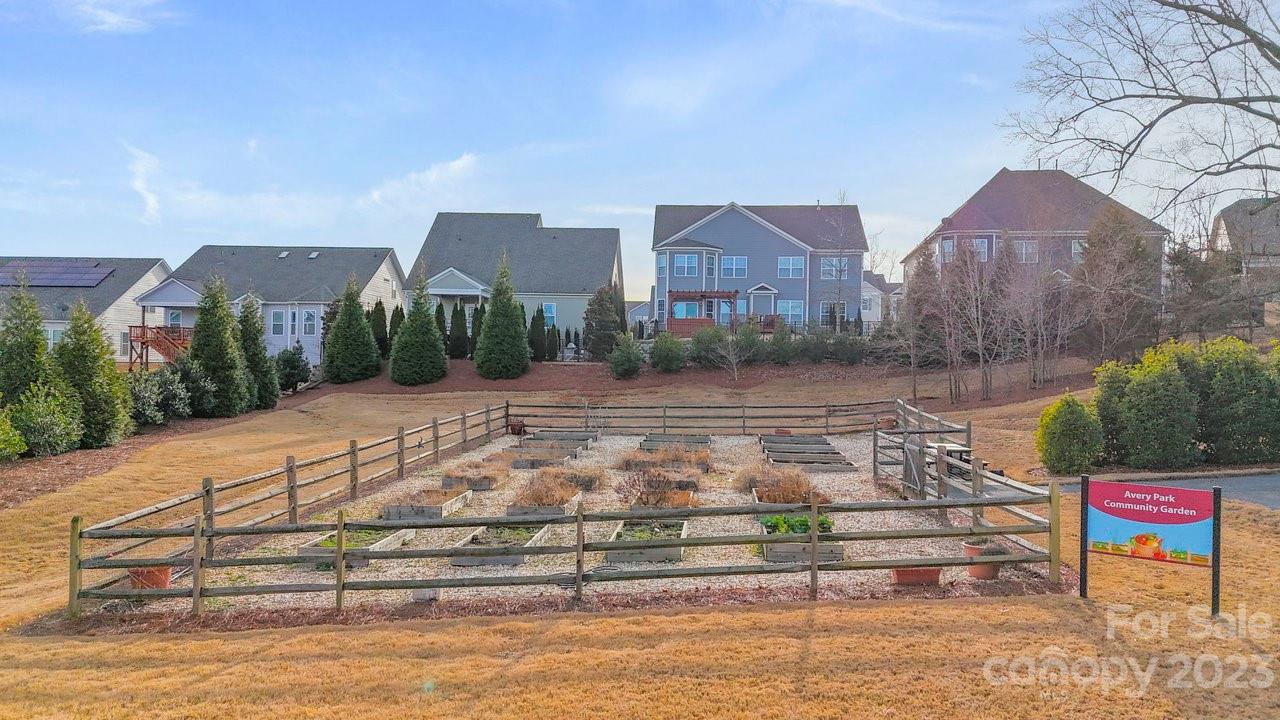 Avery Park - Residential