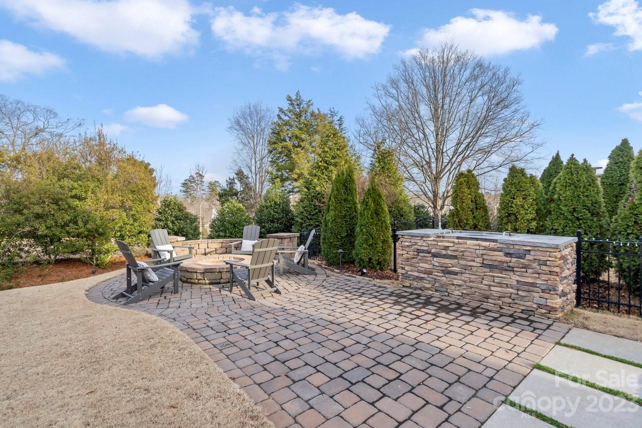 Avery Park - Residential