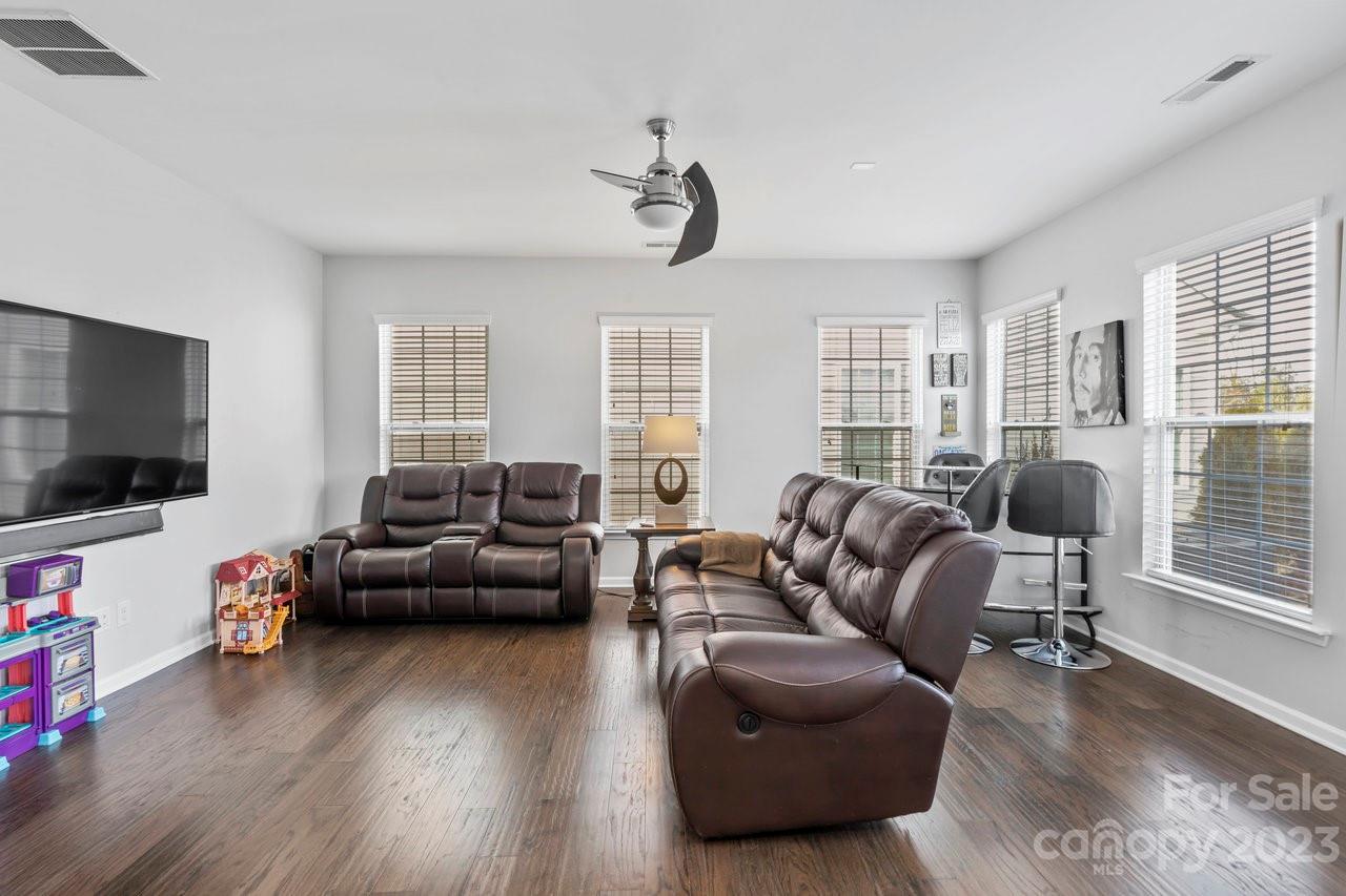 Avery Park - Residential