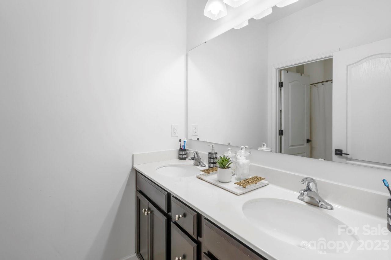 Avery Park - Residential