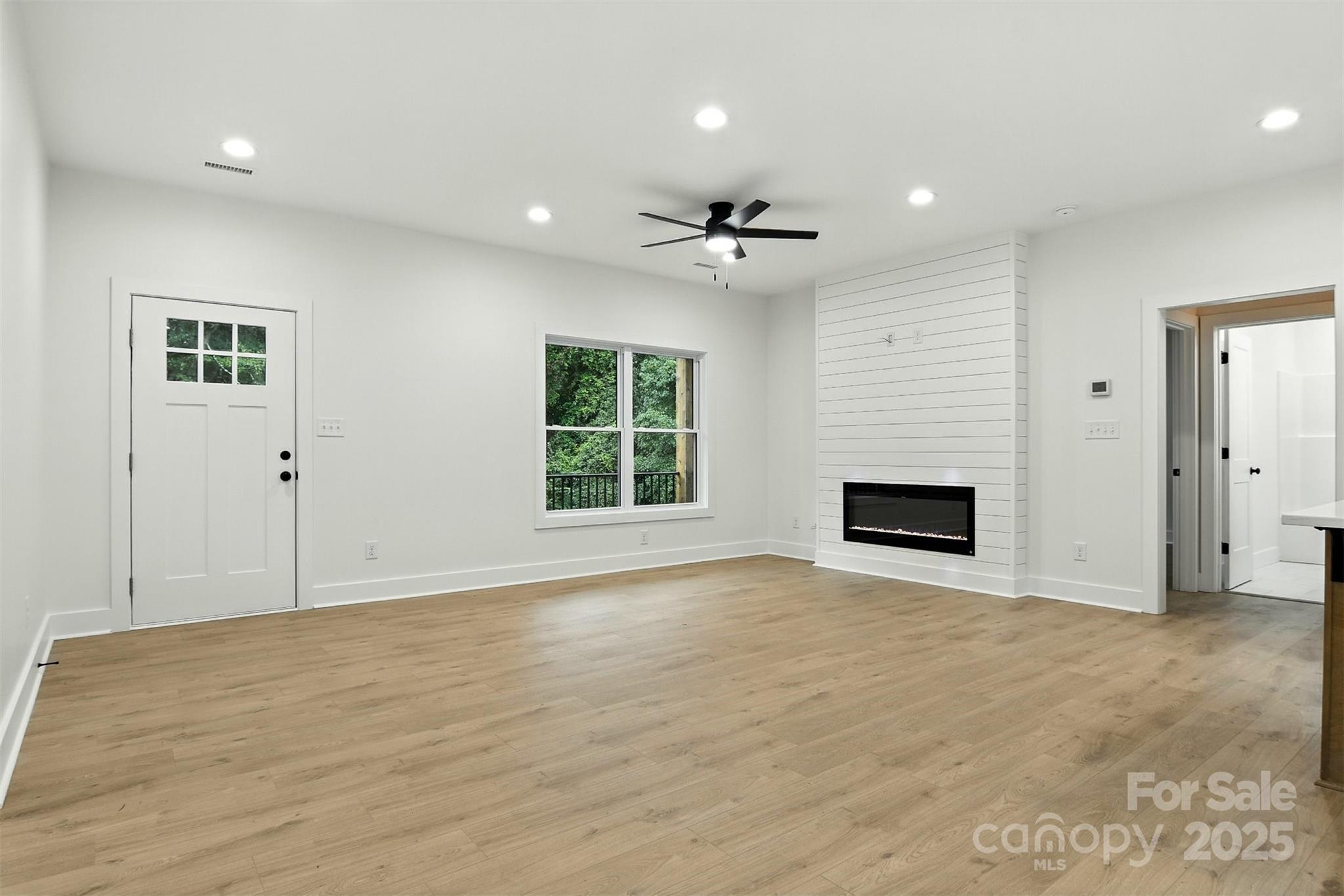 Willow Oaks - Residential