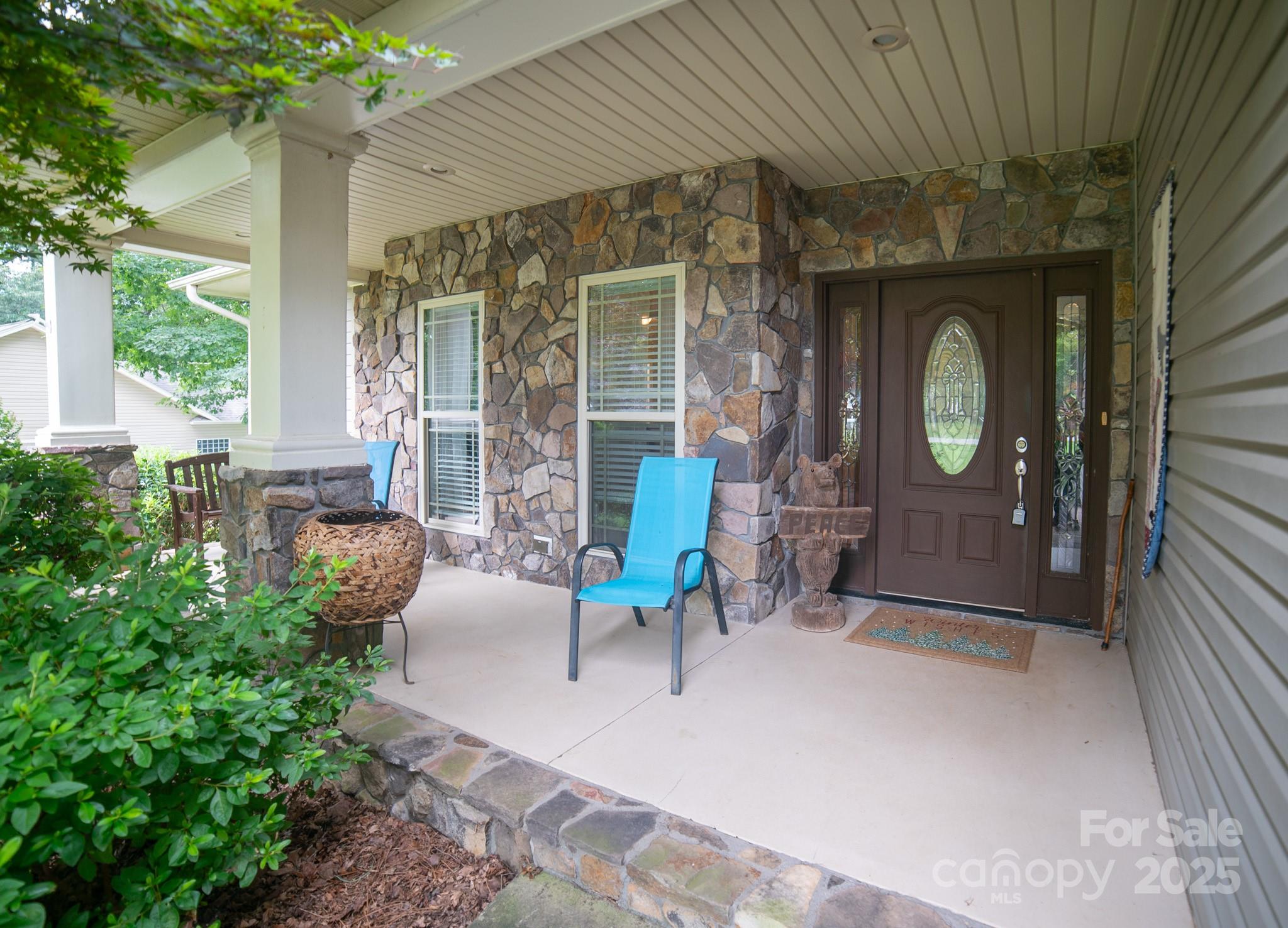 3615 Hollow Oak Lane