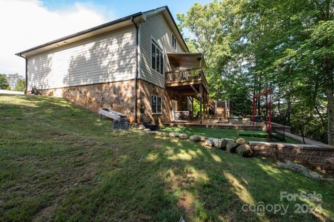 A home in Hickory