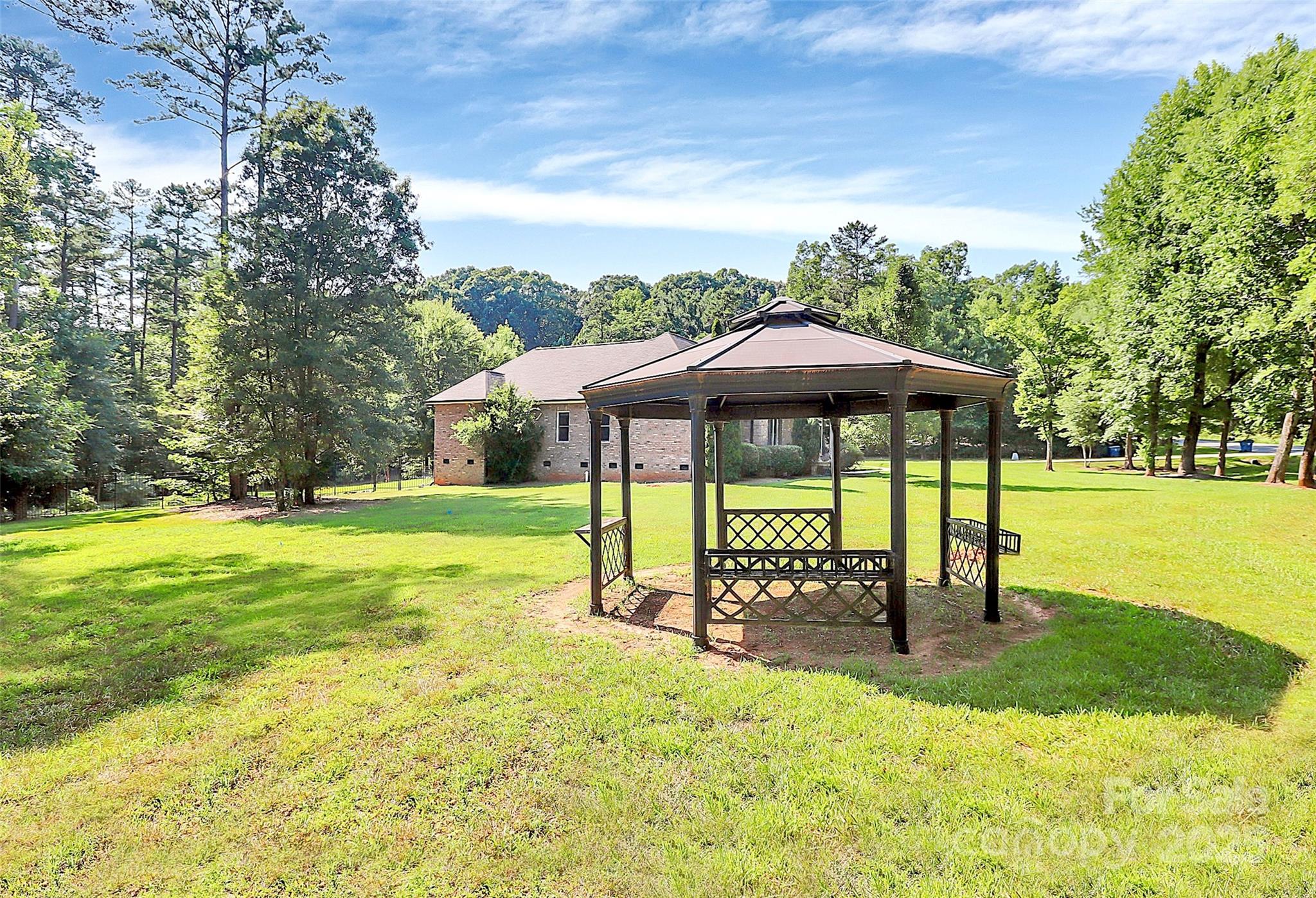 320 Lake Lynn Road