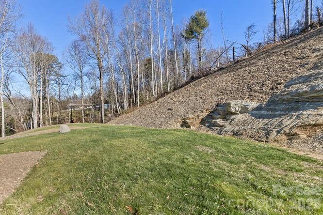 Hutch Mountain Estates - Residential