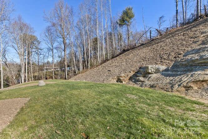 Hutch Mountain Estates - Residential