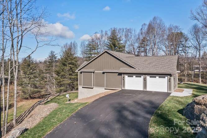 105 Sheila Wynne Drive 8