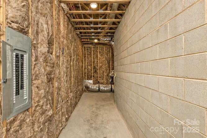 Hutch Mountain Estates - Residential